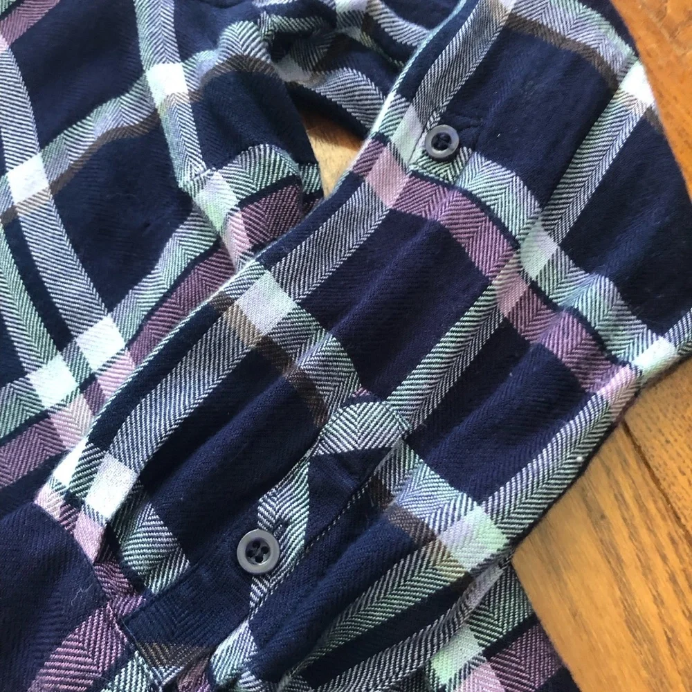 NY&C Semi Sheer tunic blouse - Picture 5 of 9